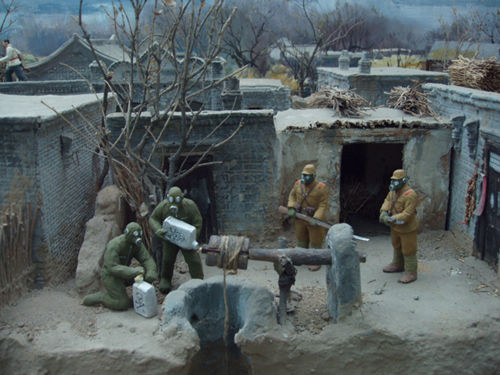 軍事紀(jì)念館中日軍向井中投毒場(chǎng)景復(fù)原模型